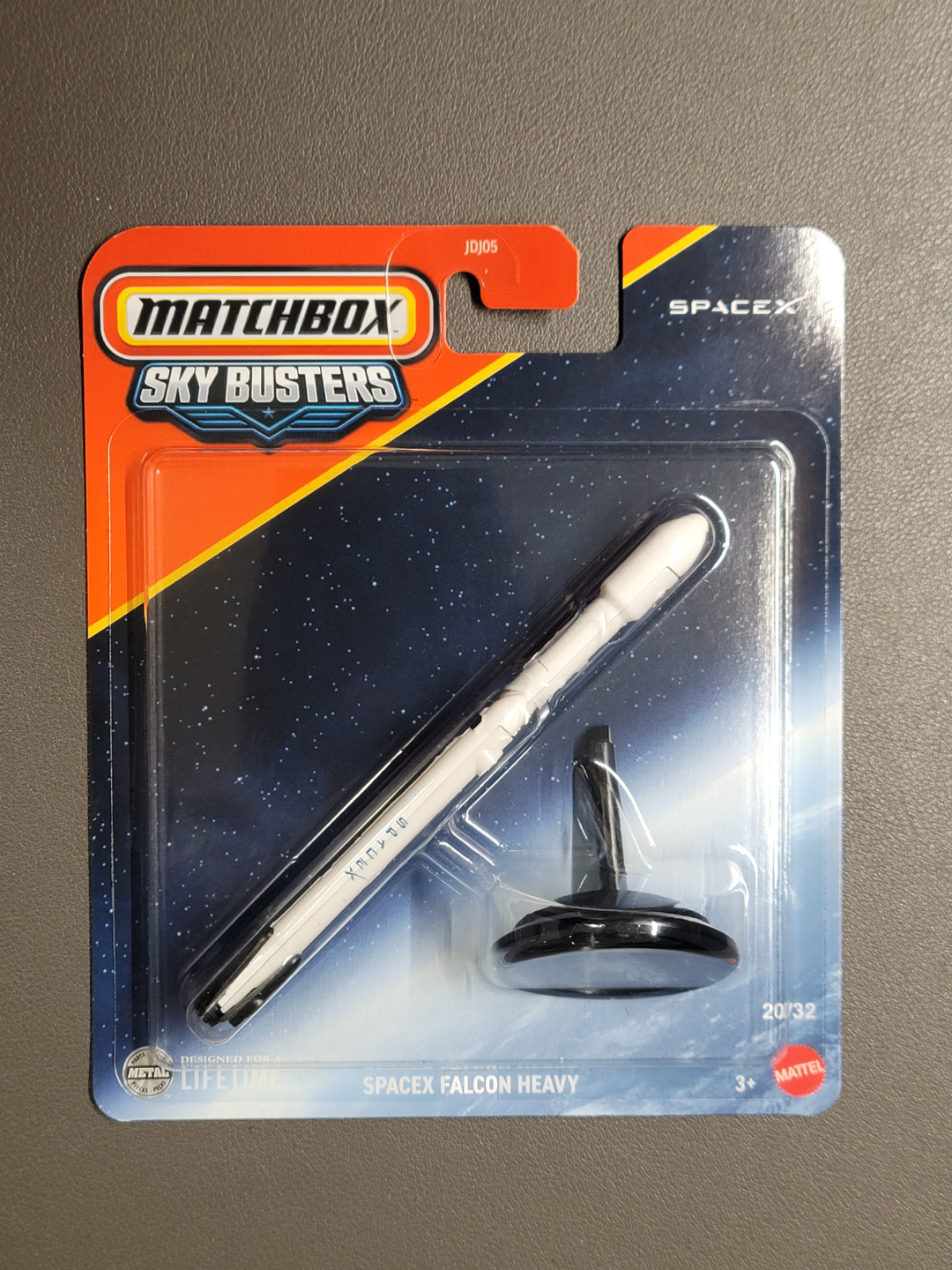 Matchbox SpaceX Falcon Heavy Sky Busters Collectible