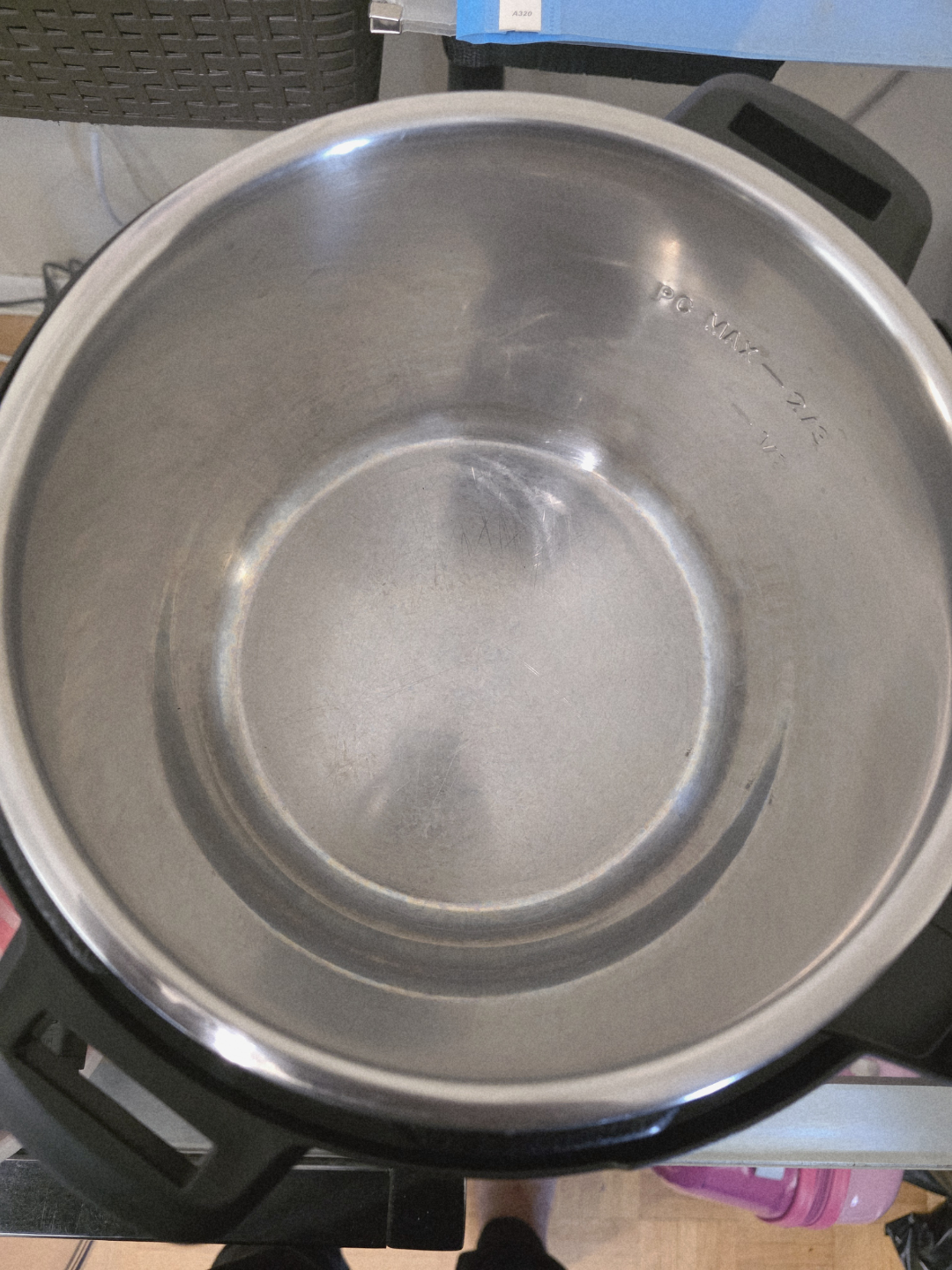 URGENT SALE Instant Pot Duo Gourmet 6-Quart Pressure Cooker - photo 5