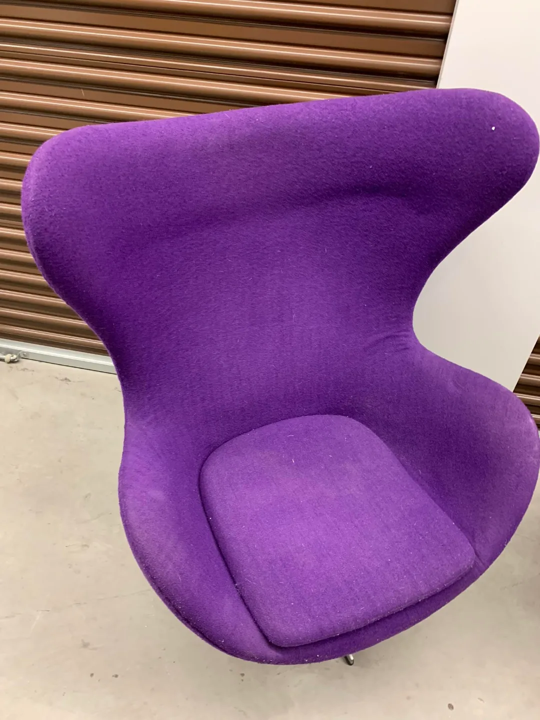 Purple Egg Chair image indicator(5)
