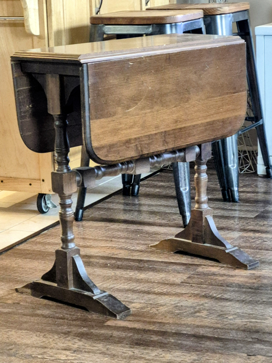 Vintage Wooden Drop Leaf Table - photo 3