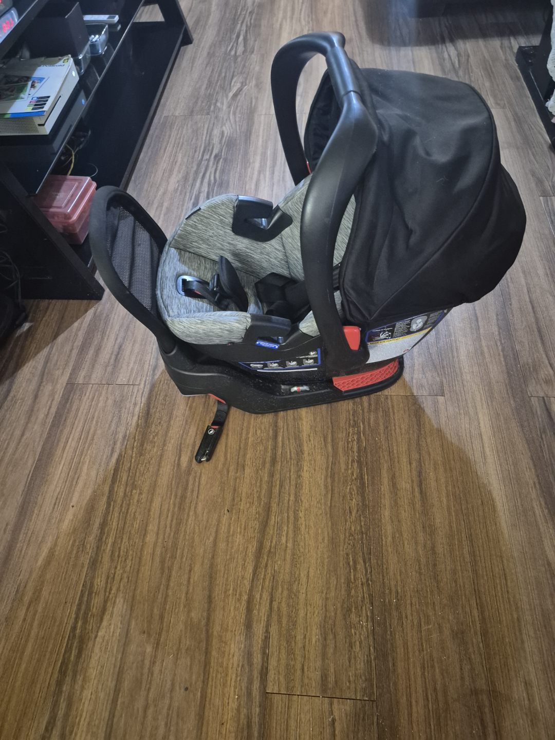 Britax B-Safe Ultra Infant Car Seat - photo 2