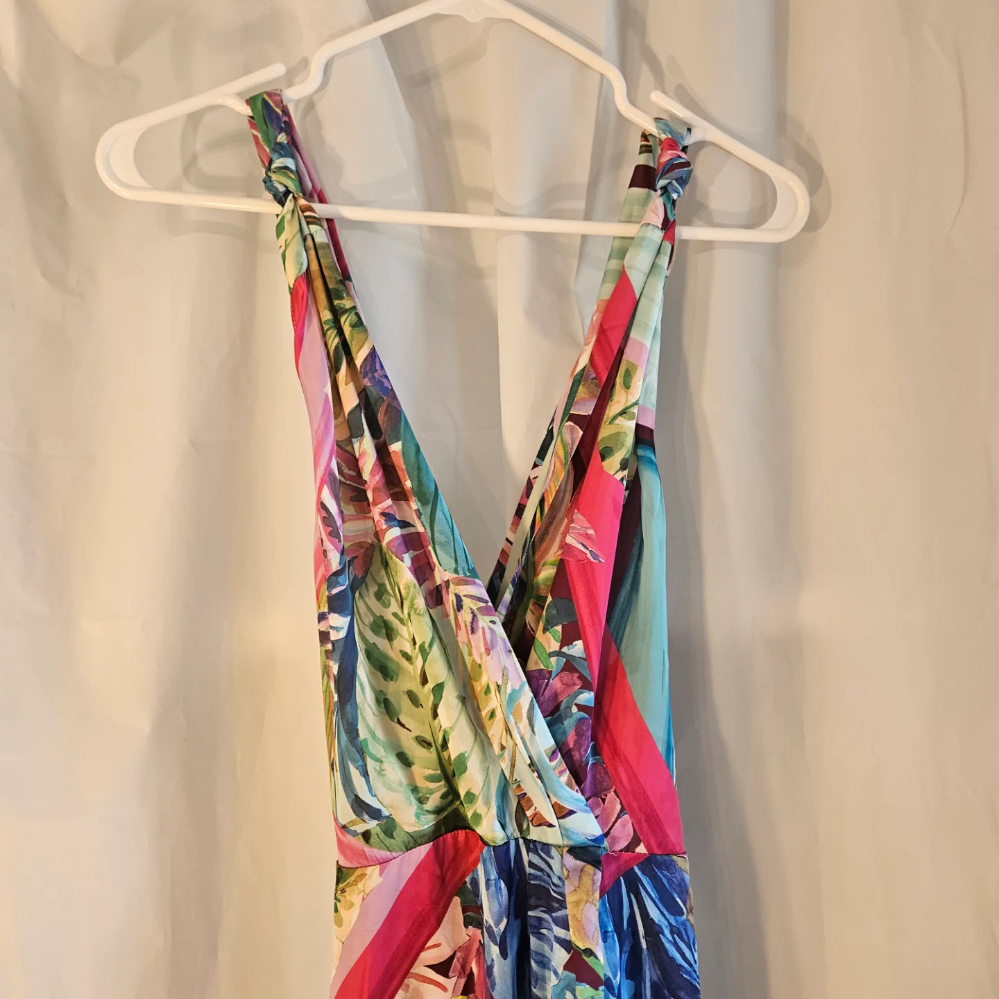 Zara NWT Vibrant Satin Floral XS Print Dress thumbnail