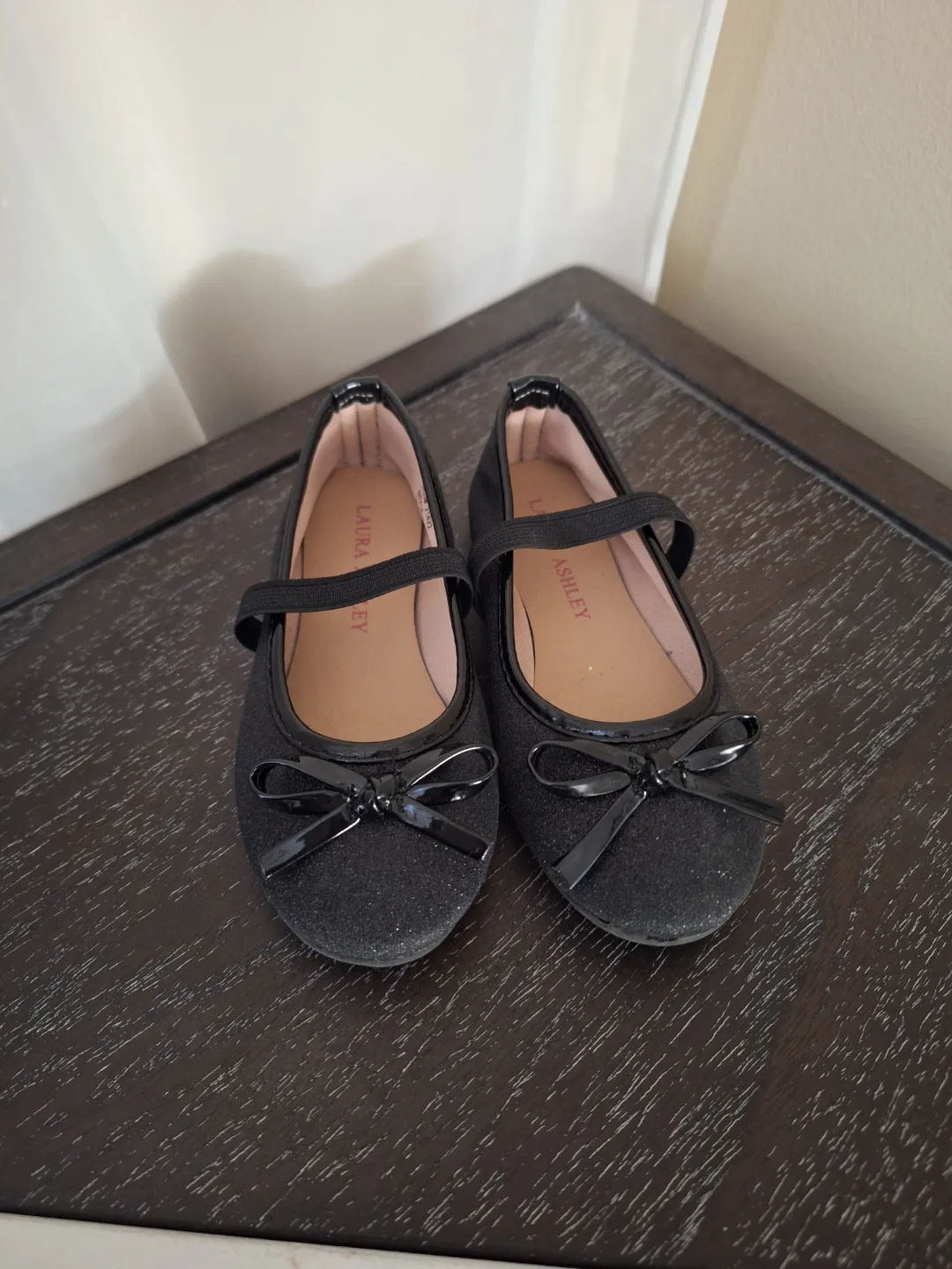 Girls' Black Glitter shoes image indicator(3)