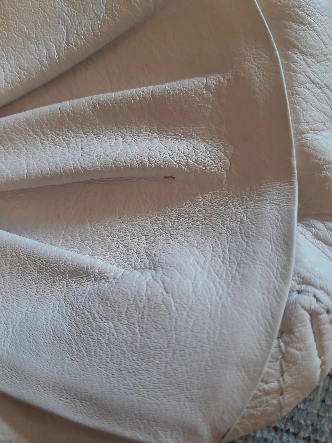 Lovely Cuero Vaca wristlet🏒 image indicator(4)