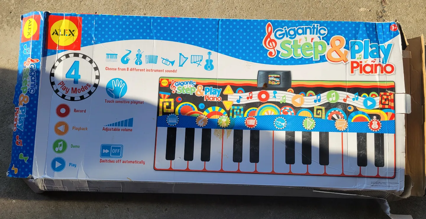 ALEX Toys Gigantic Step & Play Piano Mat image indicator(2)