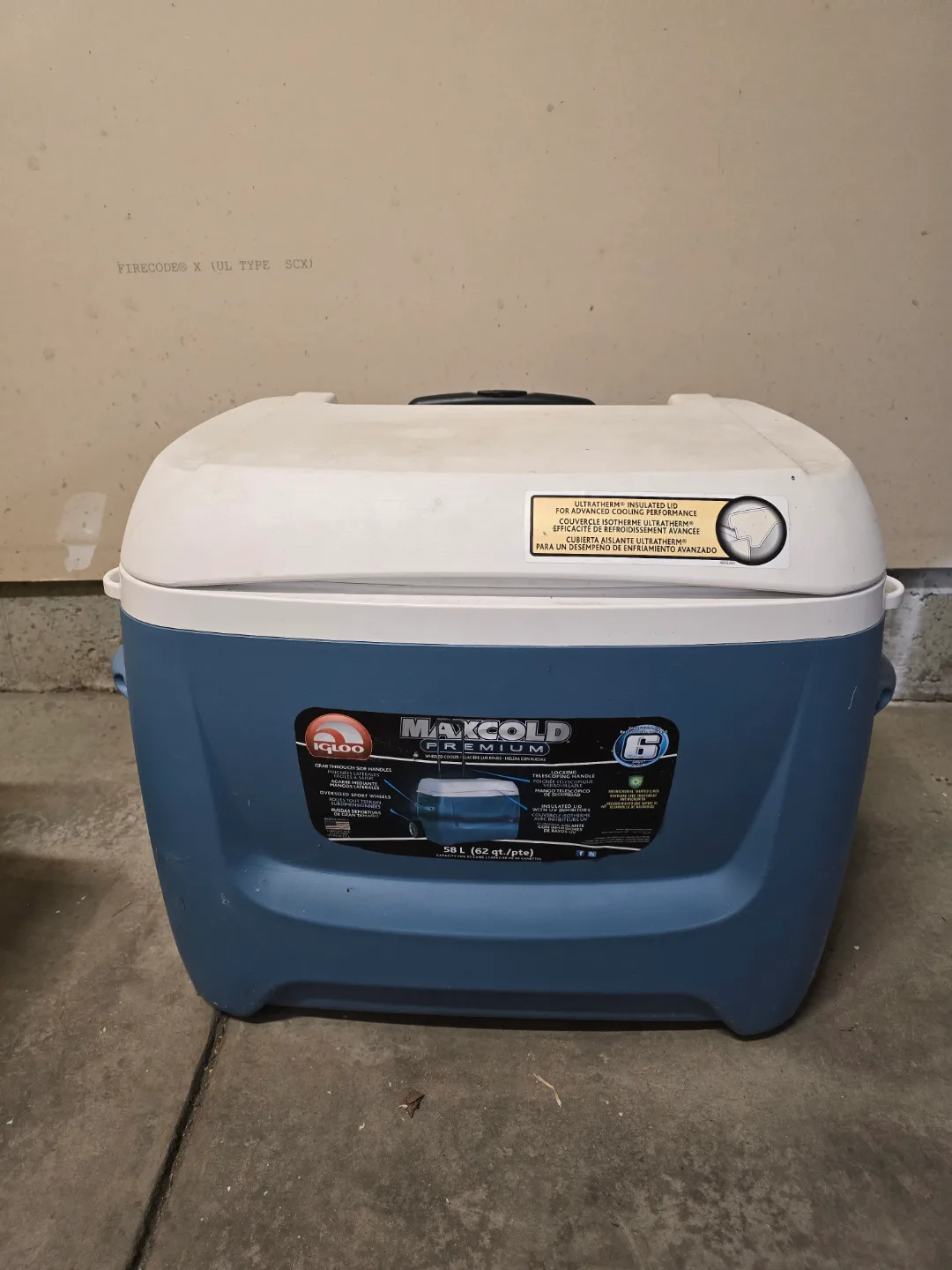 Igloo Maxcold Premium 58L Cooler thumbnail