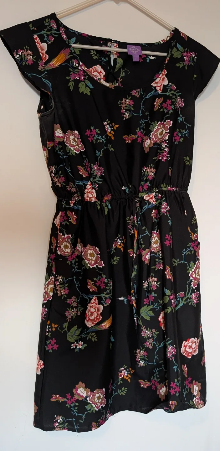 floral mini dress, size 6 thumbnail