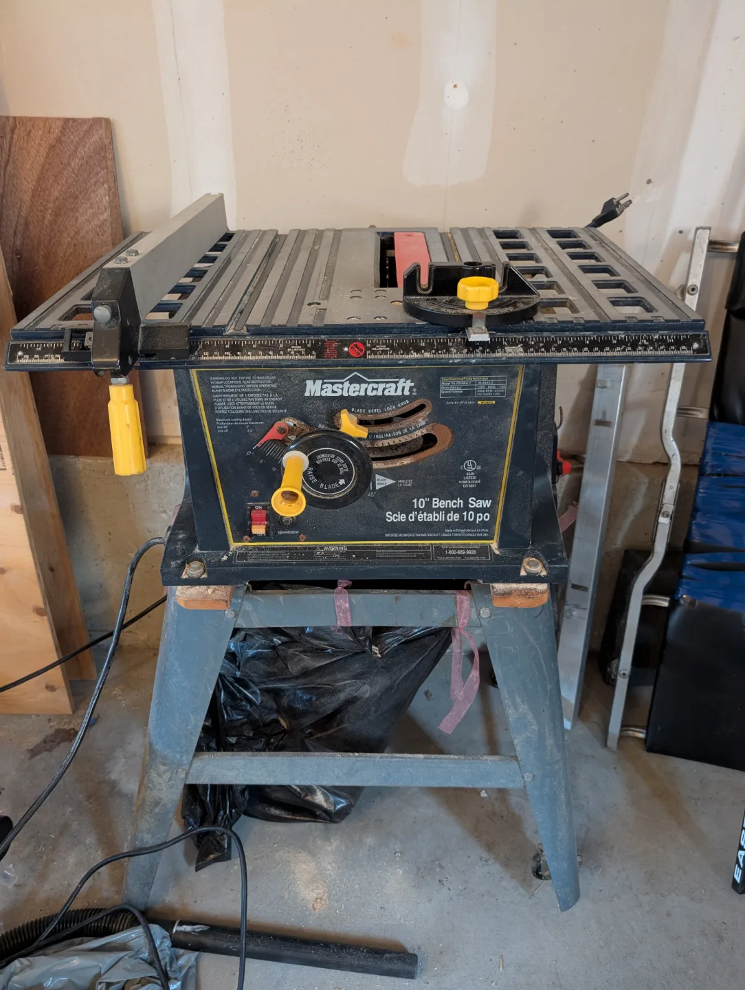 Mastercraft 10" Bench Saw with Stand thumbnail