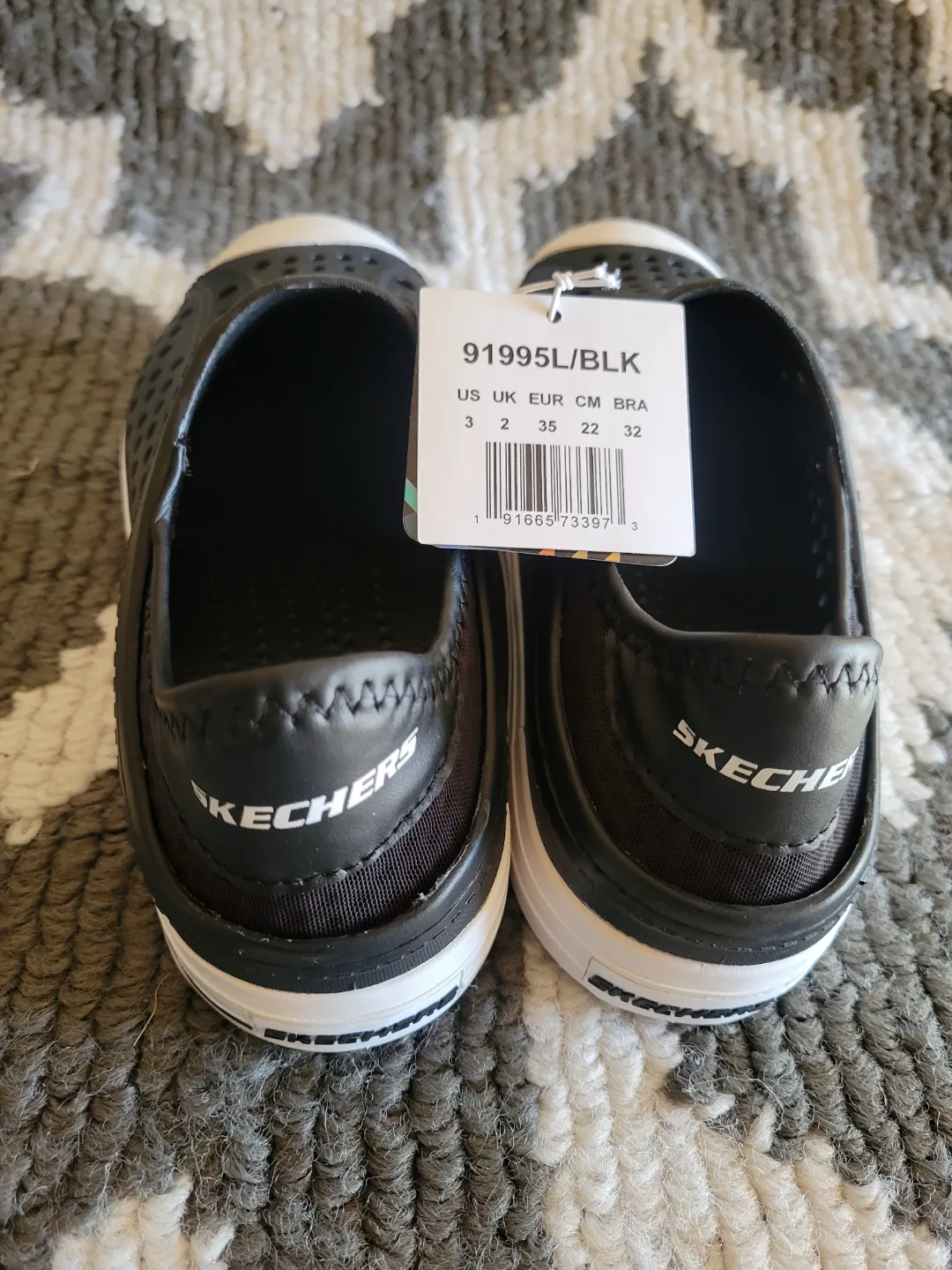 NEW Skechers Kids' Size 3 Black Slip-on Water Shoes image indicator(4)