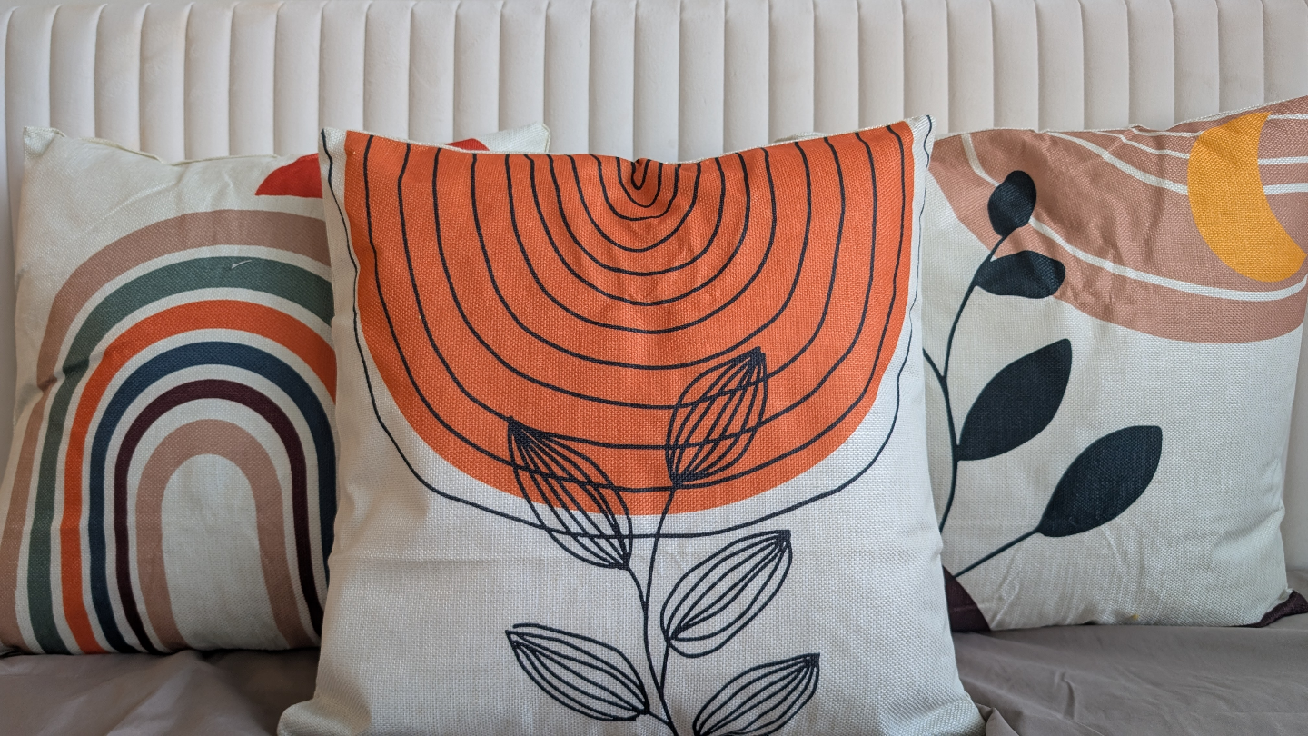 Set of 3 Mid-Century Modern Throw Pillows - photo 2