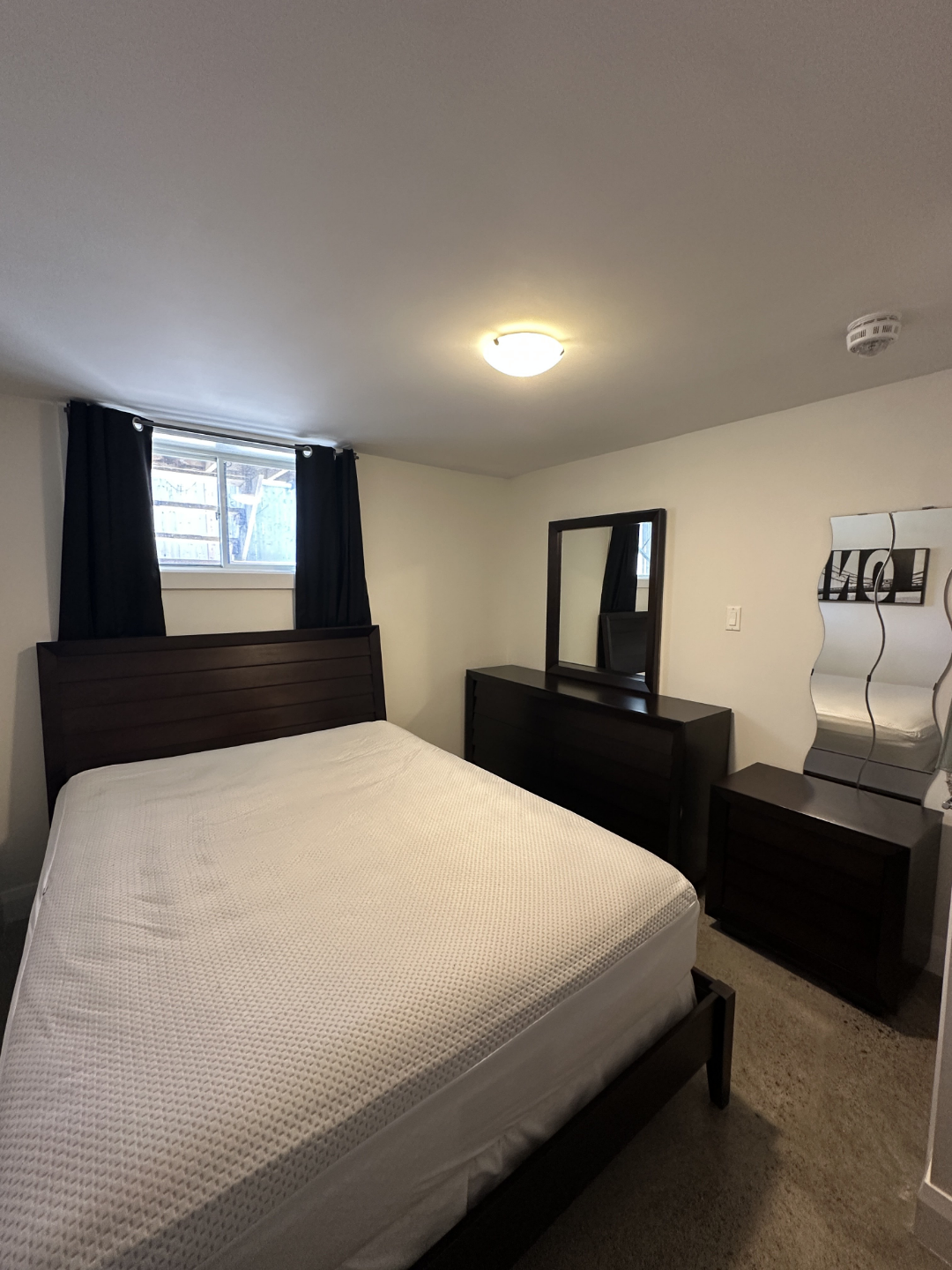 3-Piece Bedroom Set (Queen)
