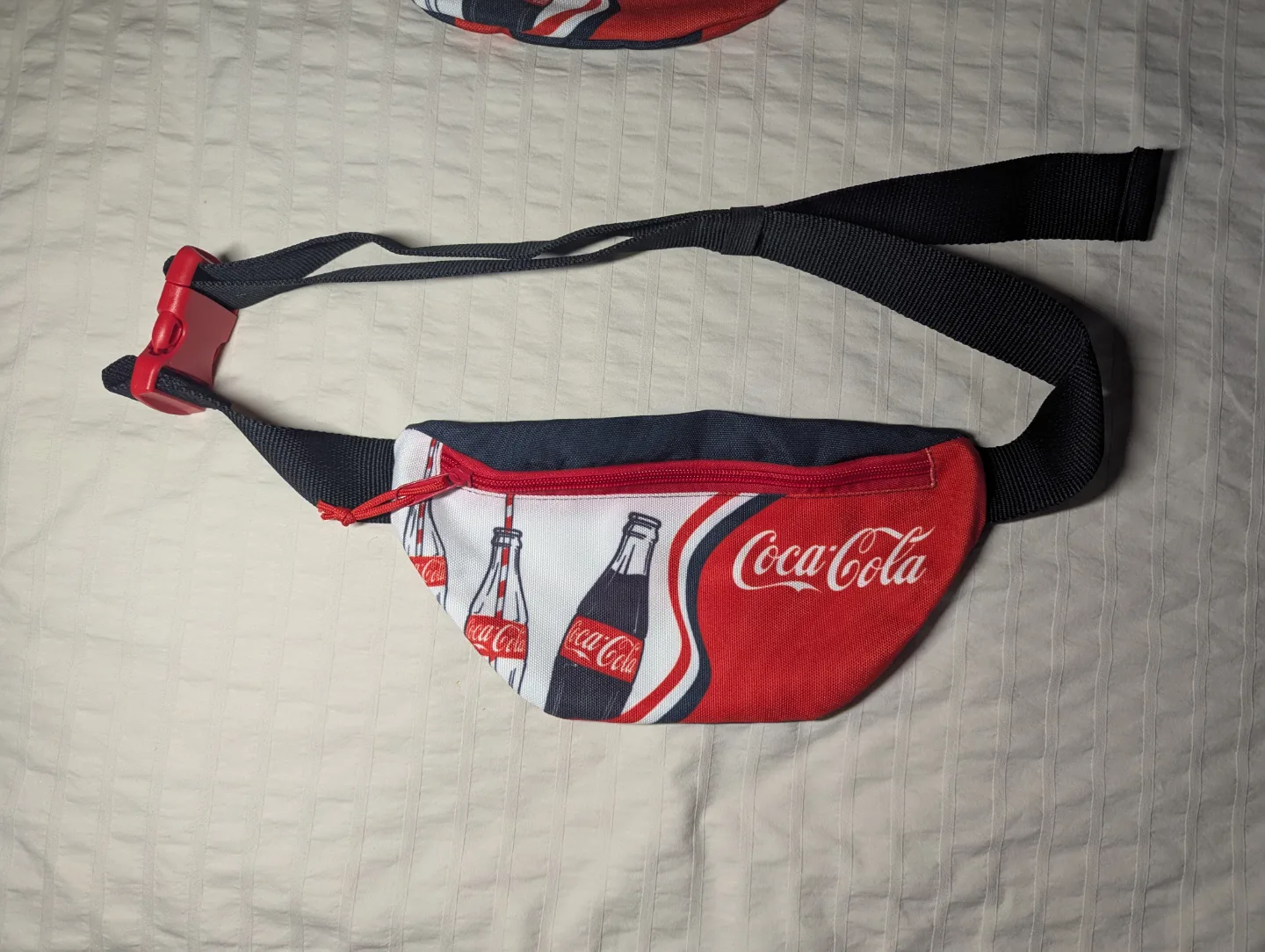 Coca-Cola Fanny Pack - Set of 2 image indicator(3)