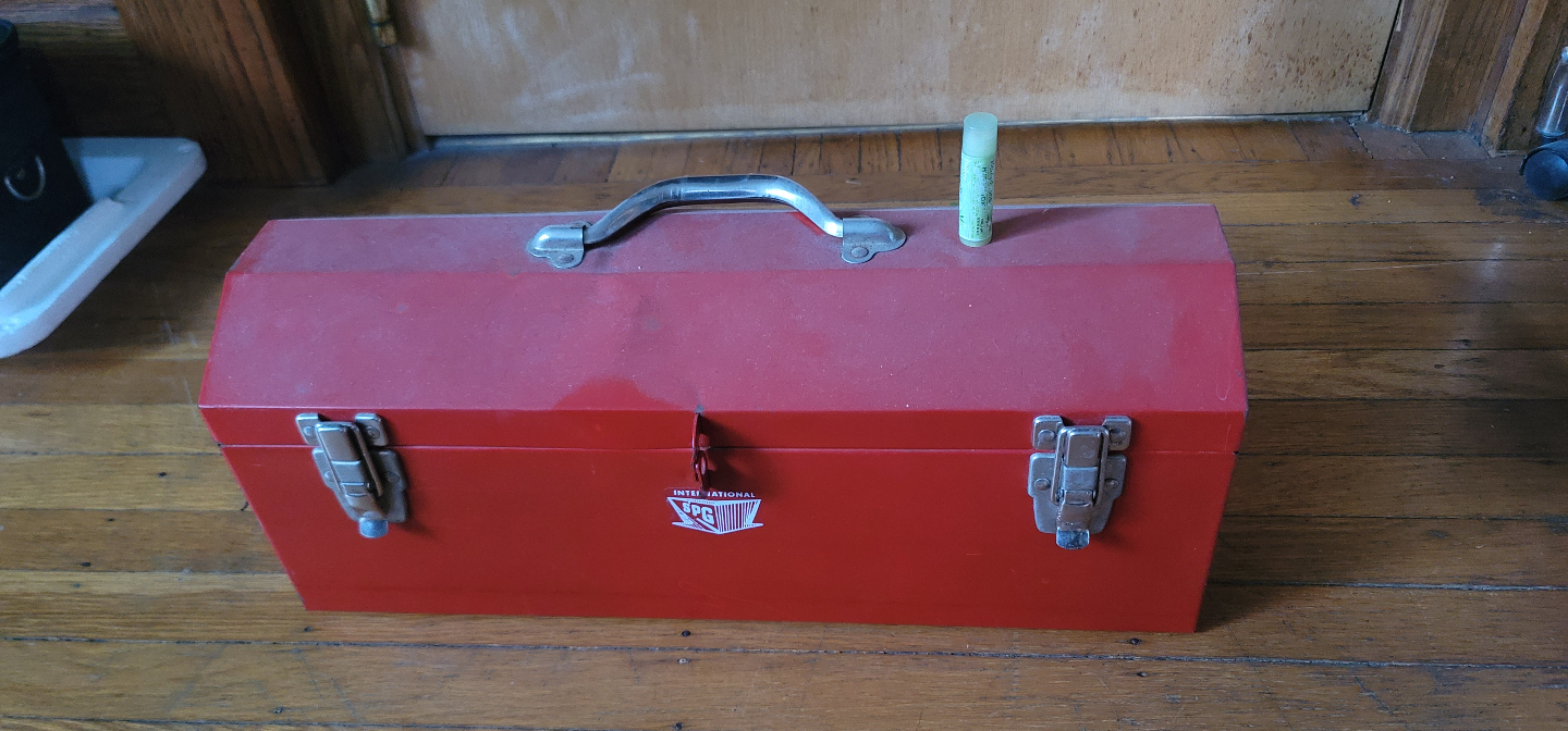 #freecycle Vintage International Tool Box