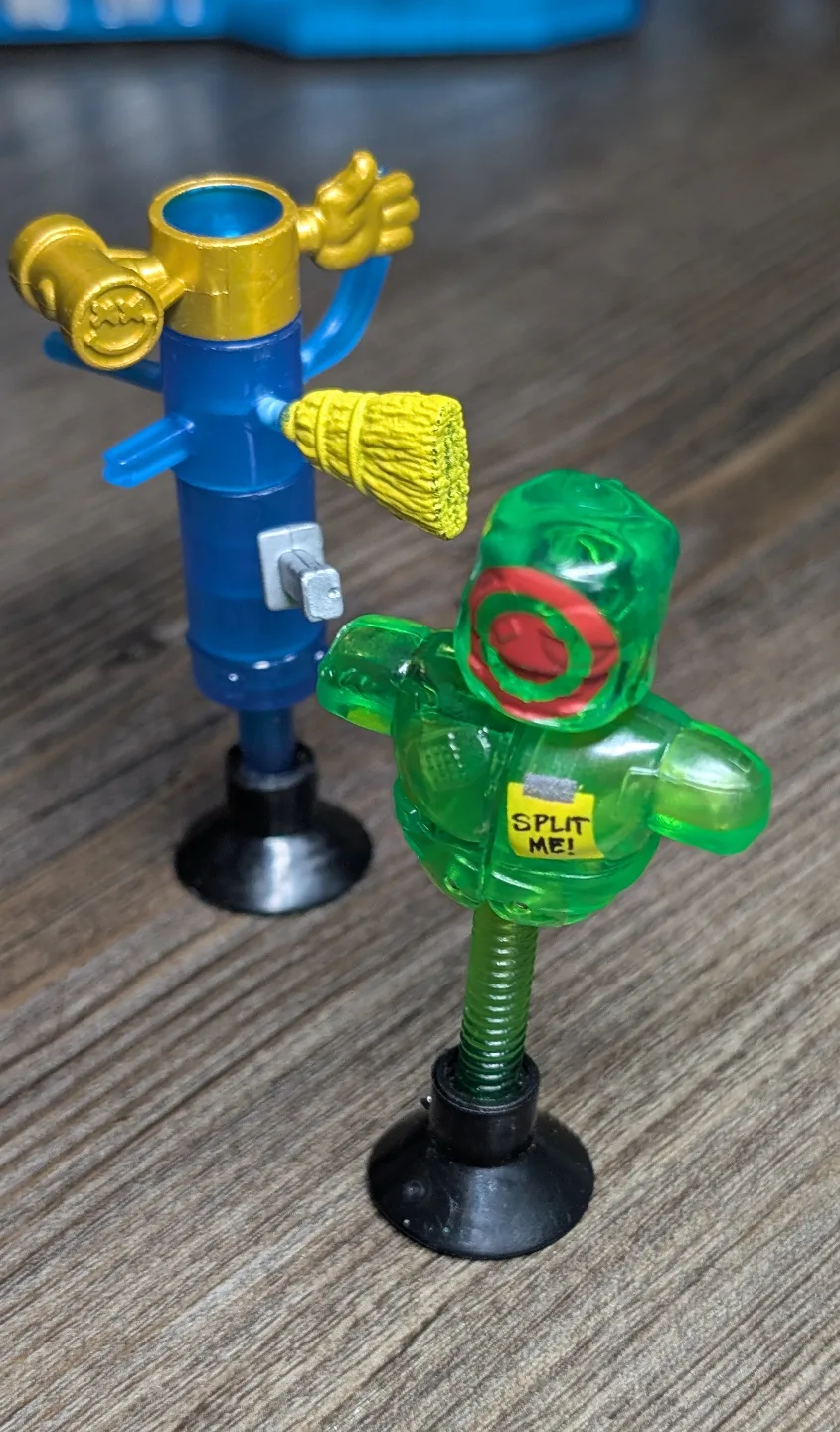 Like New Akedo Ultimate Arcade Warriors Battle Set With Figures! image indicator(4)