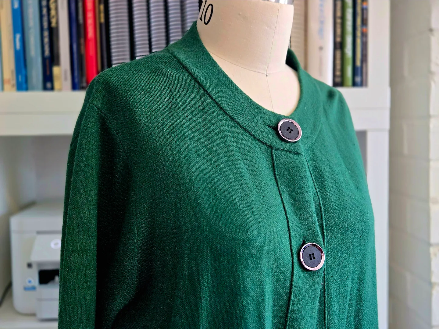 Cardigan in Forest Green 💚 image indicator(2)
