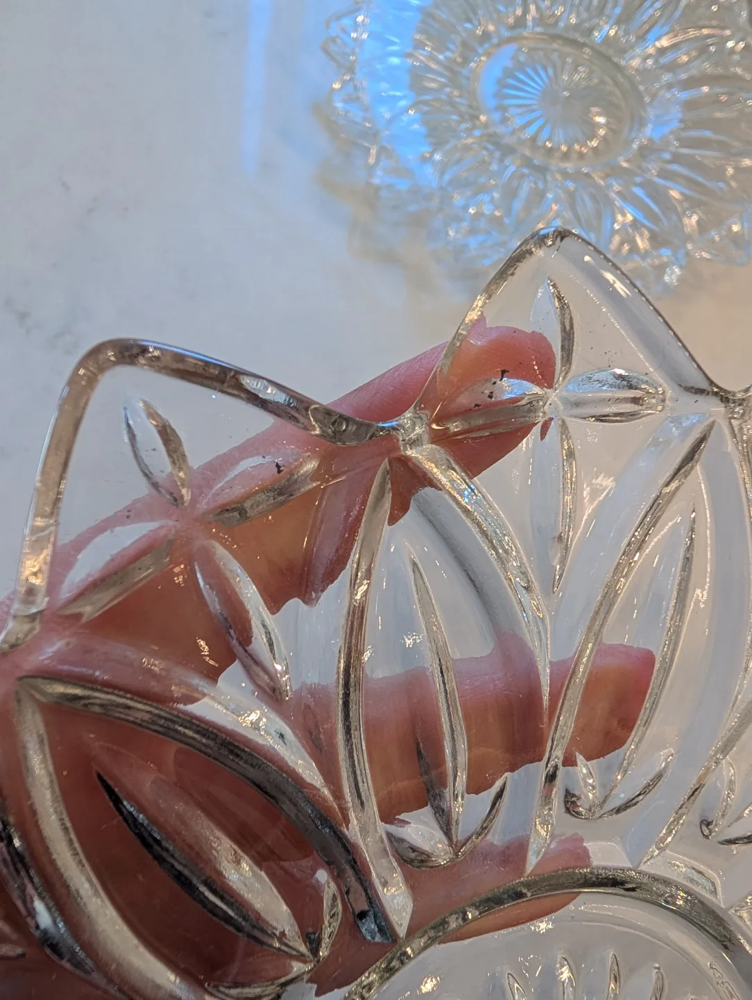 4 Federal Glass Petal Pattern Serving Dishes: 11.5 and 9 inches image indicator(9)