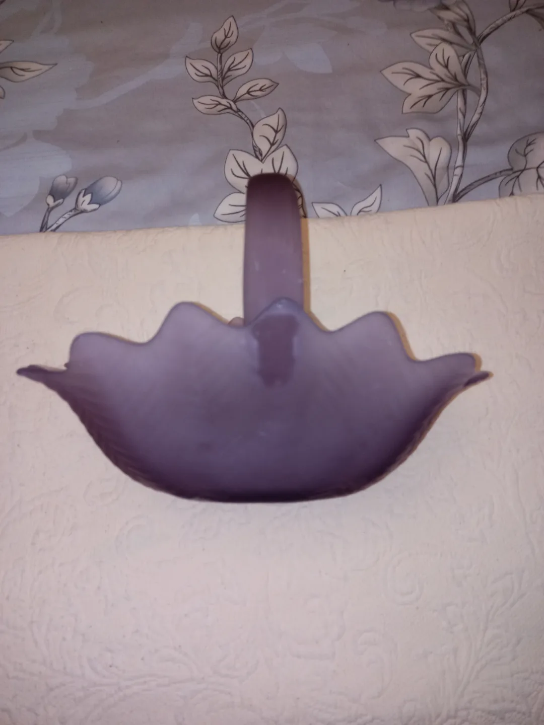 Violet Frosted Glass Basket image indicator(2)