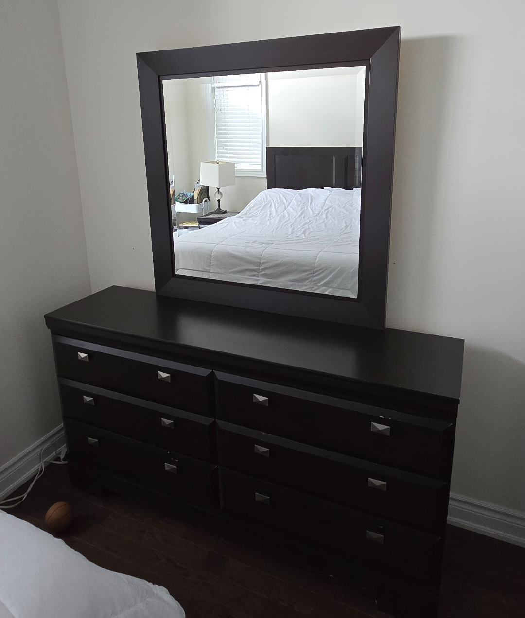 Dark brown dresser with mirror - photo 2