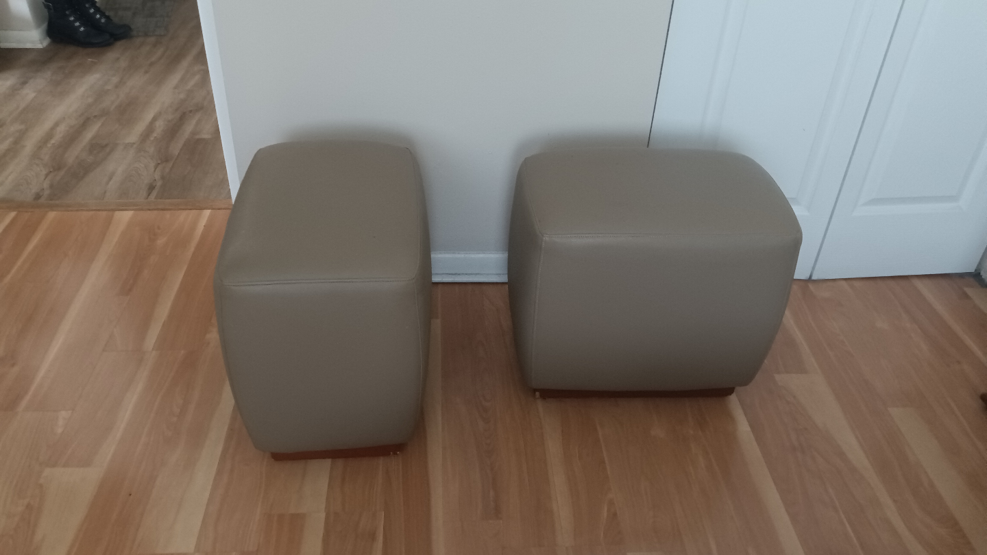 Pair of Beige Leather Ottomans - photo 2