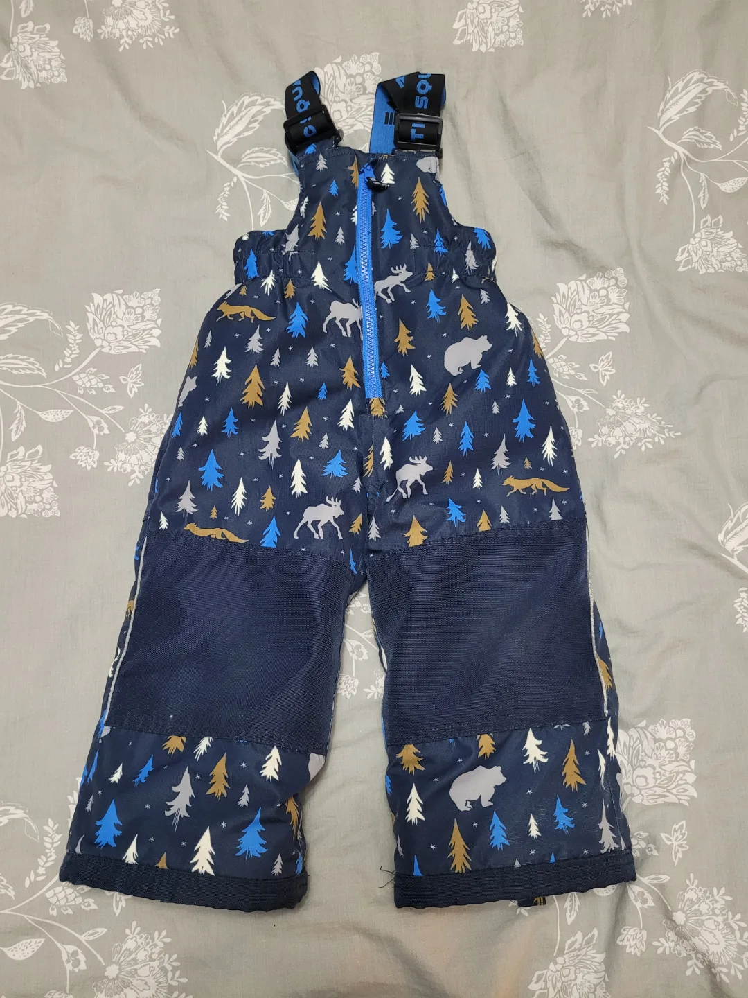 Toddler's Arctic Squad Snowsuit 2T image indicator(3)