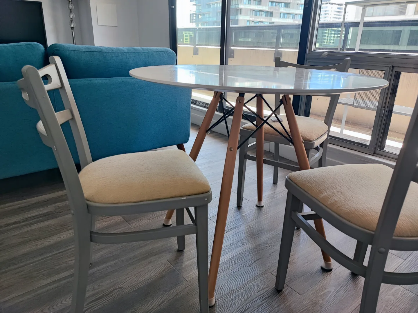 Set of 4 Grey Dining Chairs with Cushioned Seats image indicator(6)