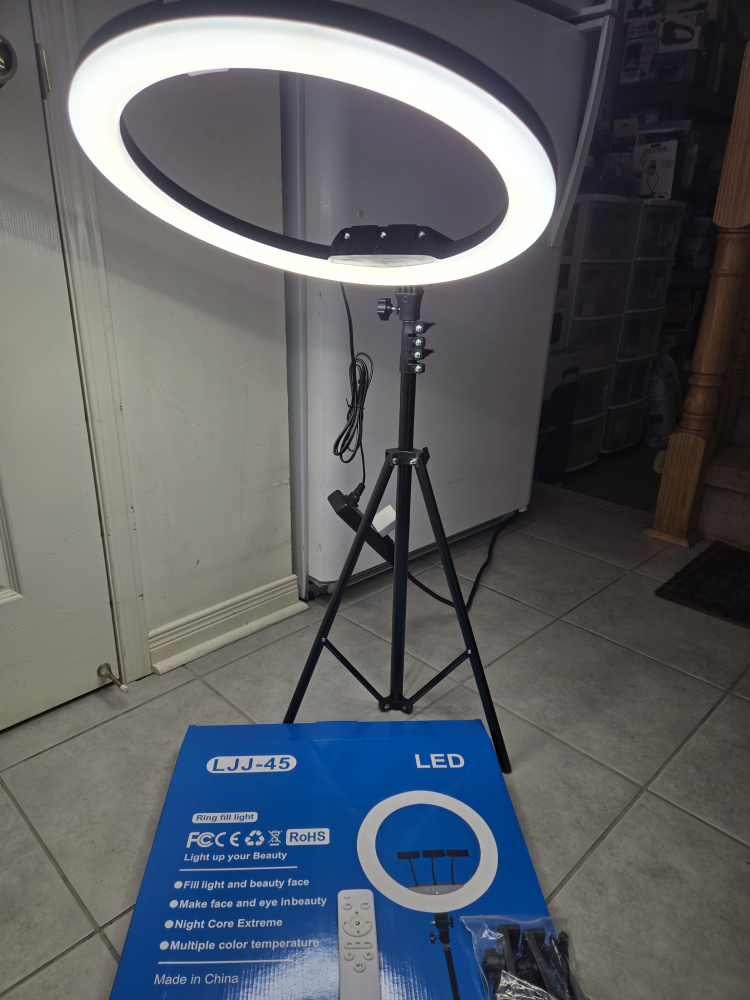 18" LED Ring Light with Tripod Stand and Remote