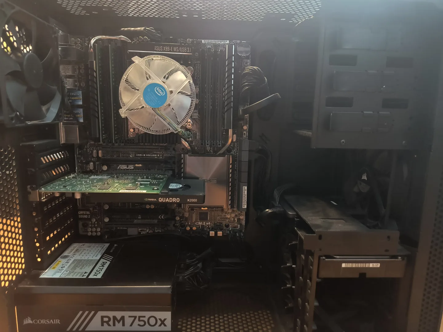 ASUS Workstation/Gaming PC, SSD, i7, Corsair thumbnail