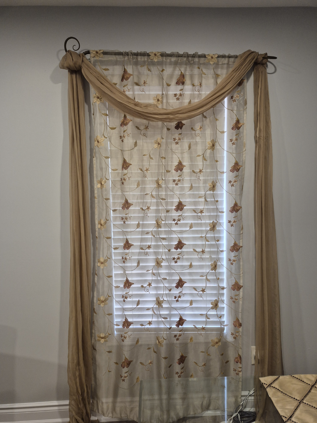 Elegant Sheer Curtains with Valance - Floral Embroidered Design - photo 3