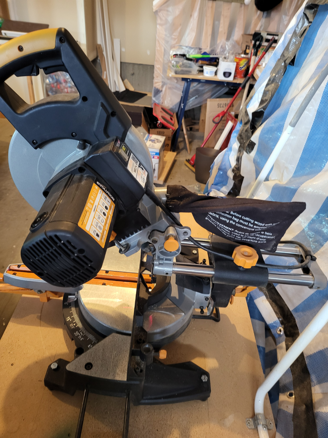 Evolution Miter Saw (will not be available after Sat 14th) - photo 3
