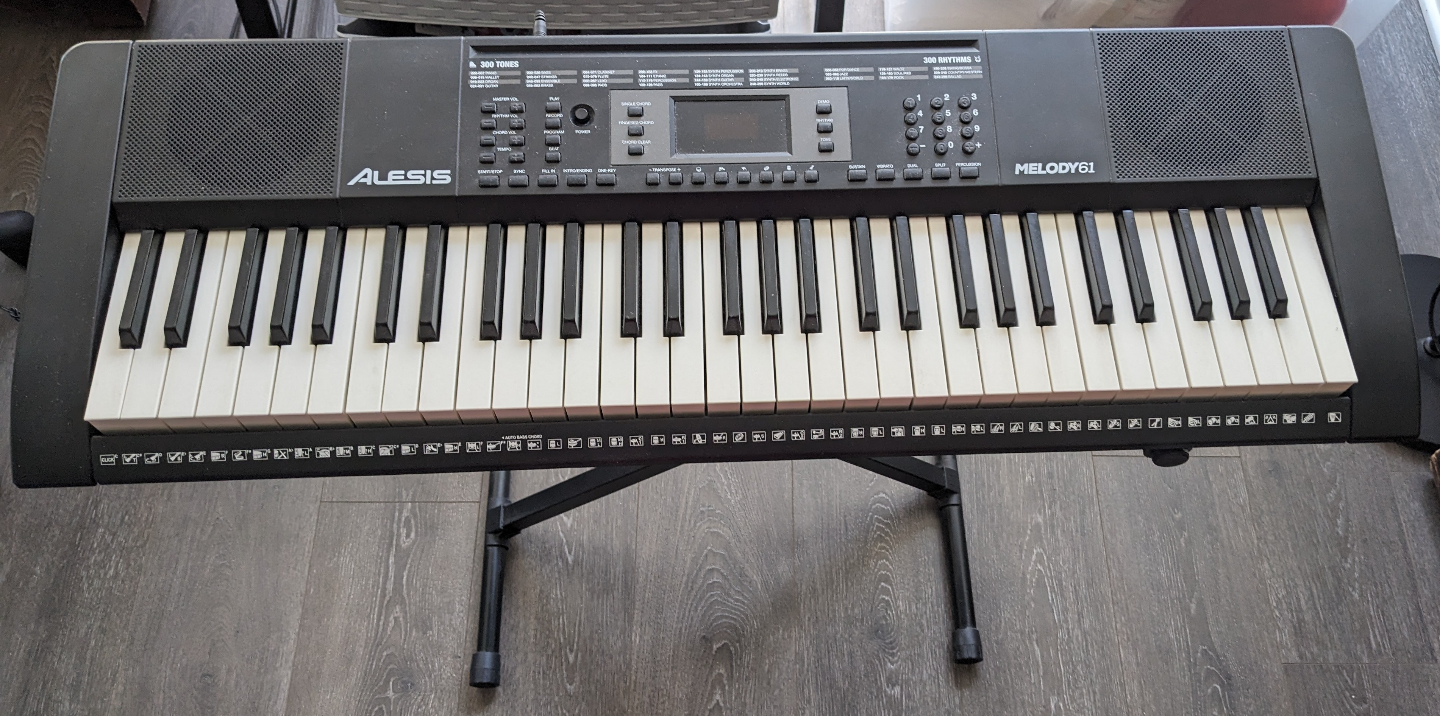 Alesis Melody 61 Keyboard 61-Key