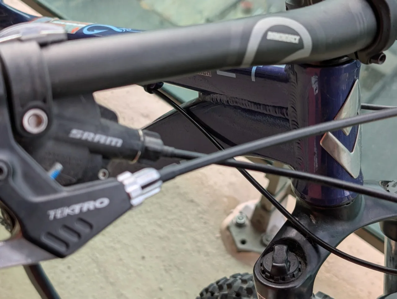 Diamondback line24 Youth Mountain Bike image indicator(3)