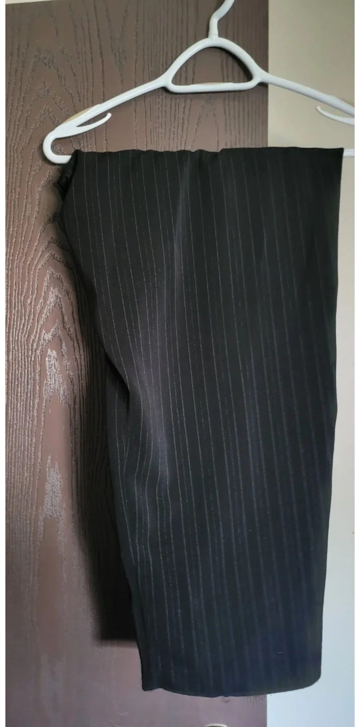 Pennington Women's Black With White Pinstripe Pants 🏒 thumbnail