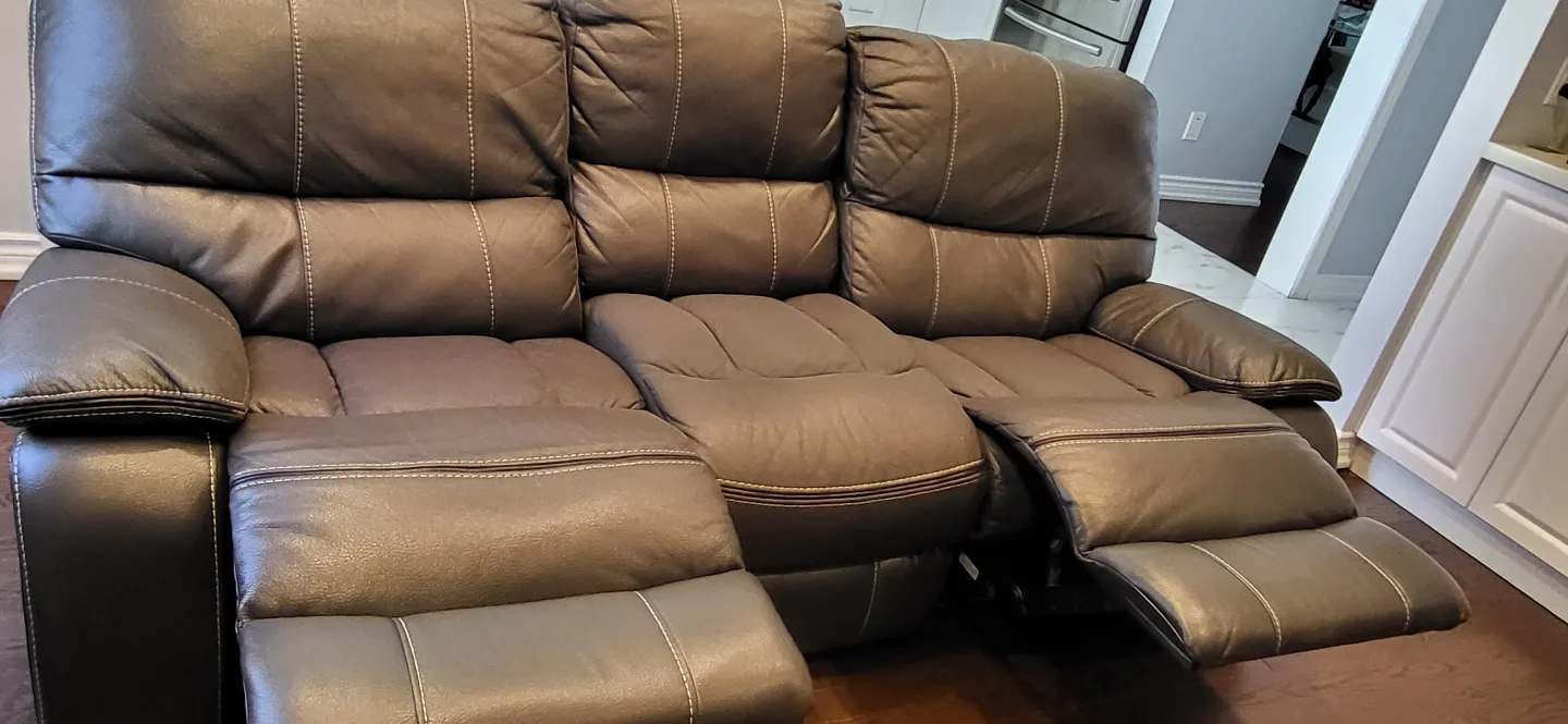 Black Leather Reclining Sofa thumbnail