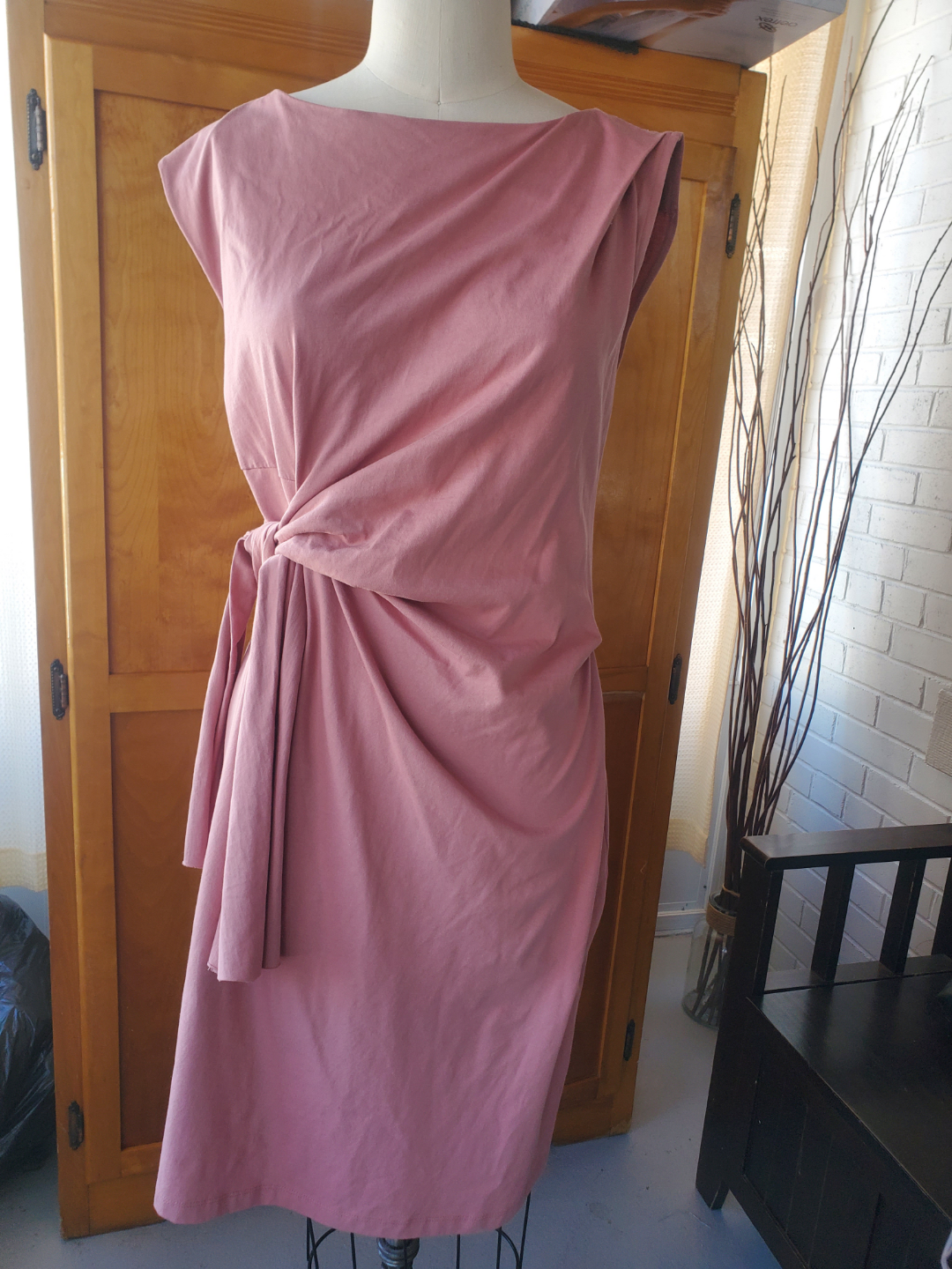 New Women's Med Dress