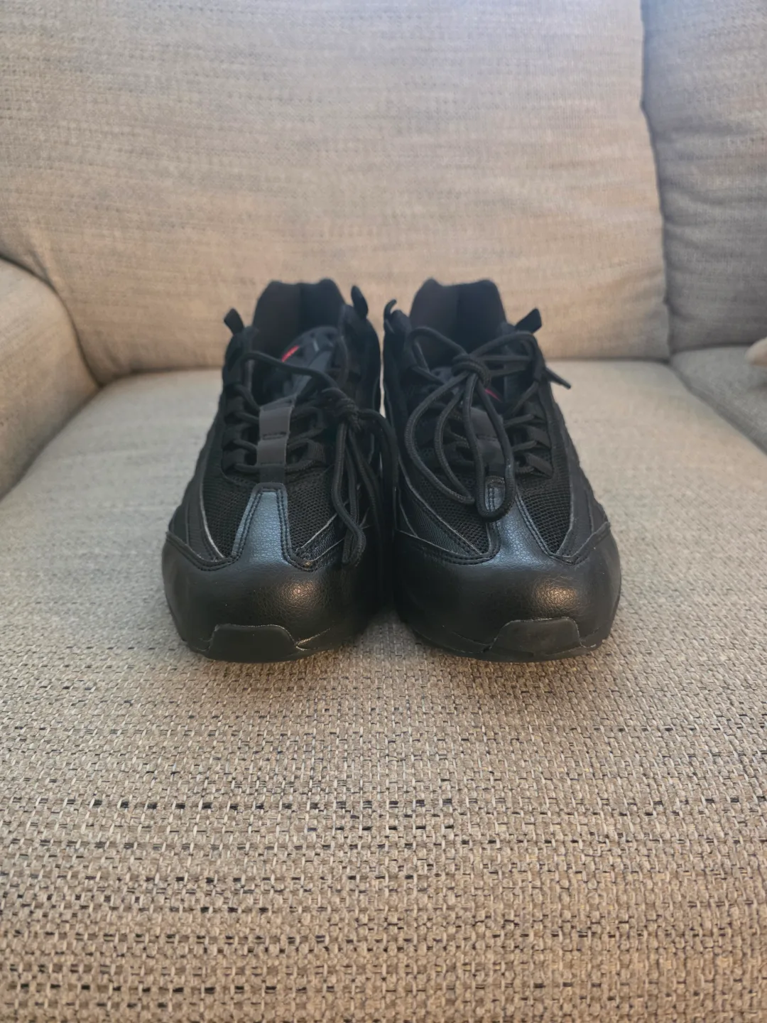 Nike Air Max 95 Black Red Mens Running Shoes image indicator(2)