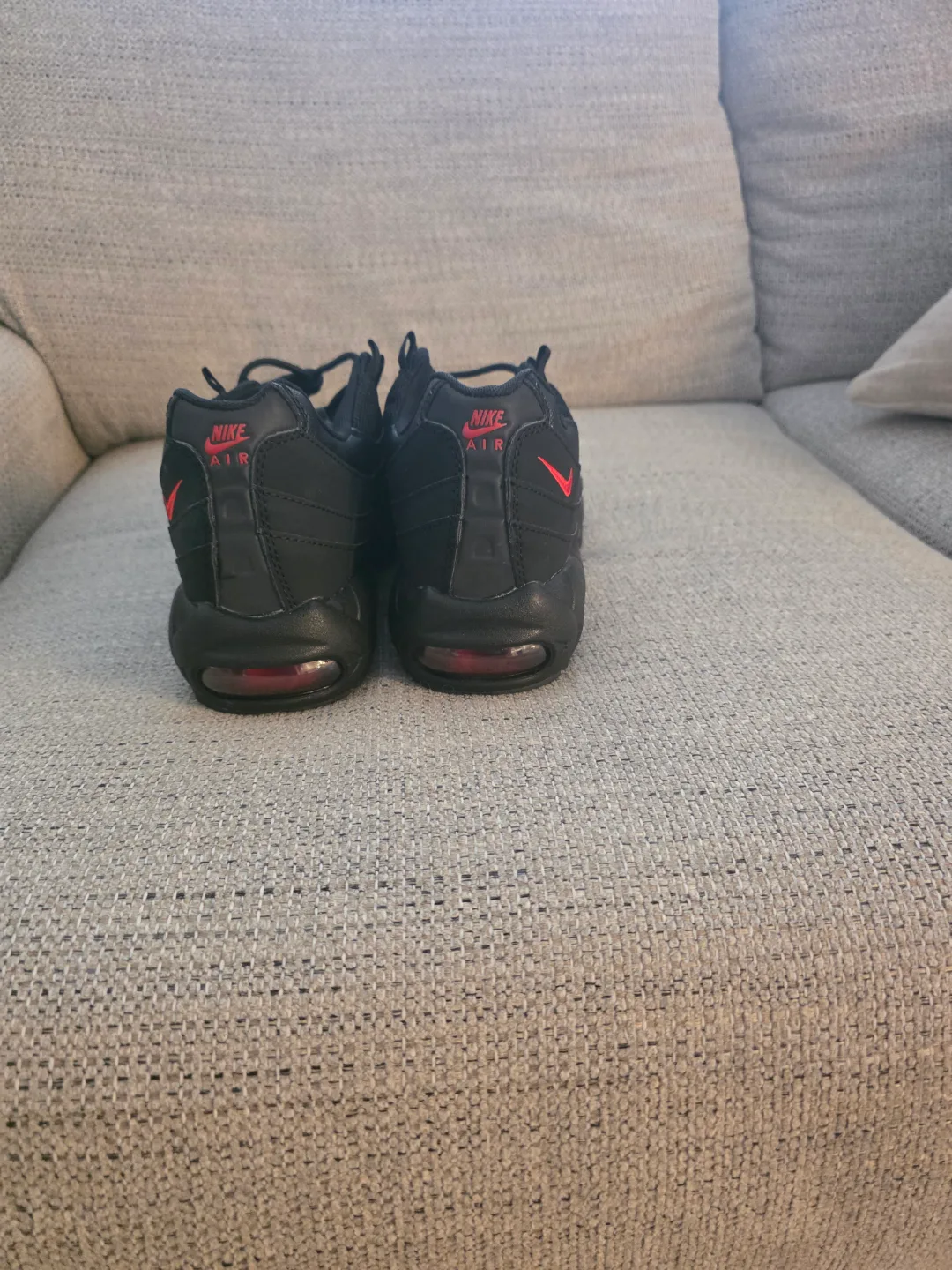 Nike Air Max 95 Black Red Mens Running Shoes image indicator(3)