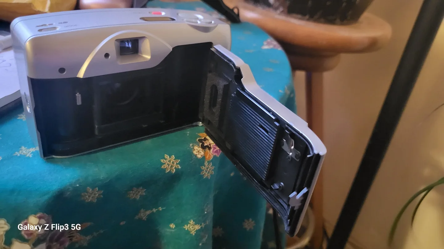 Pentax Espio 60S 35-60mm Zoom Film Camera #Freecycle image indicator(6)