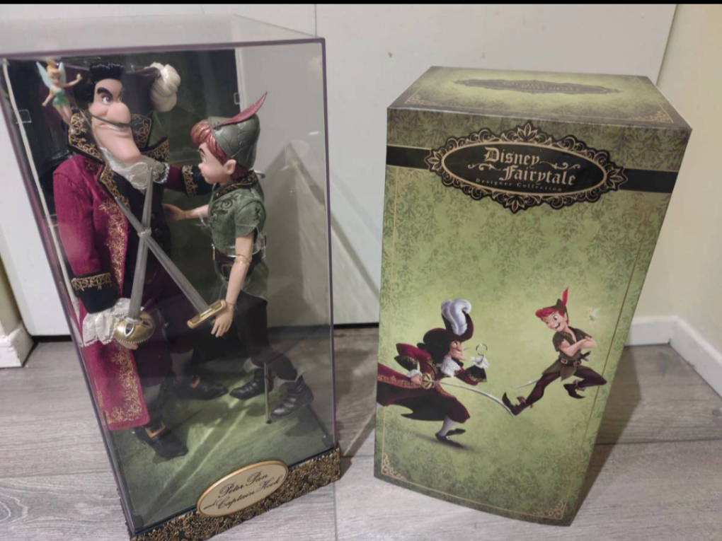 Disney Collection Peter Pan & Captain Hook Dolls limited