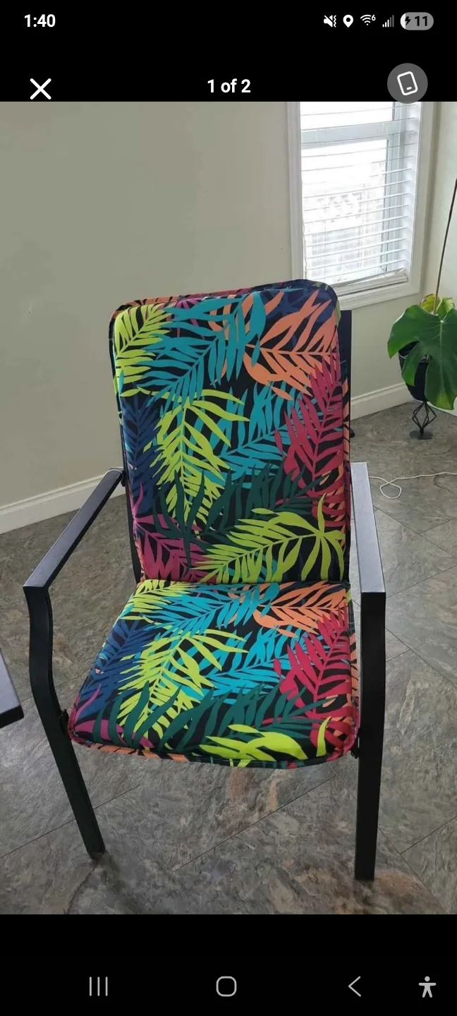 Vibrant Tropical Leaf Print Patio Chair Cushions thumbnail