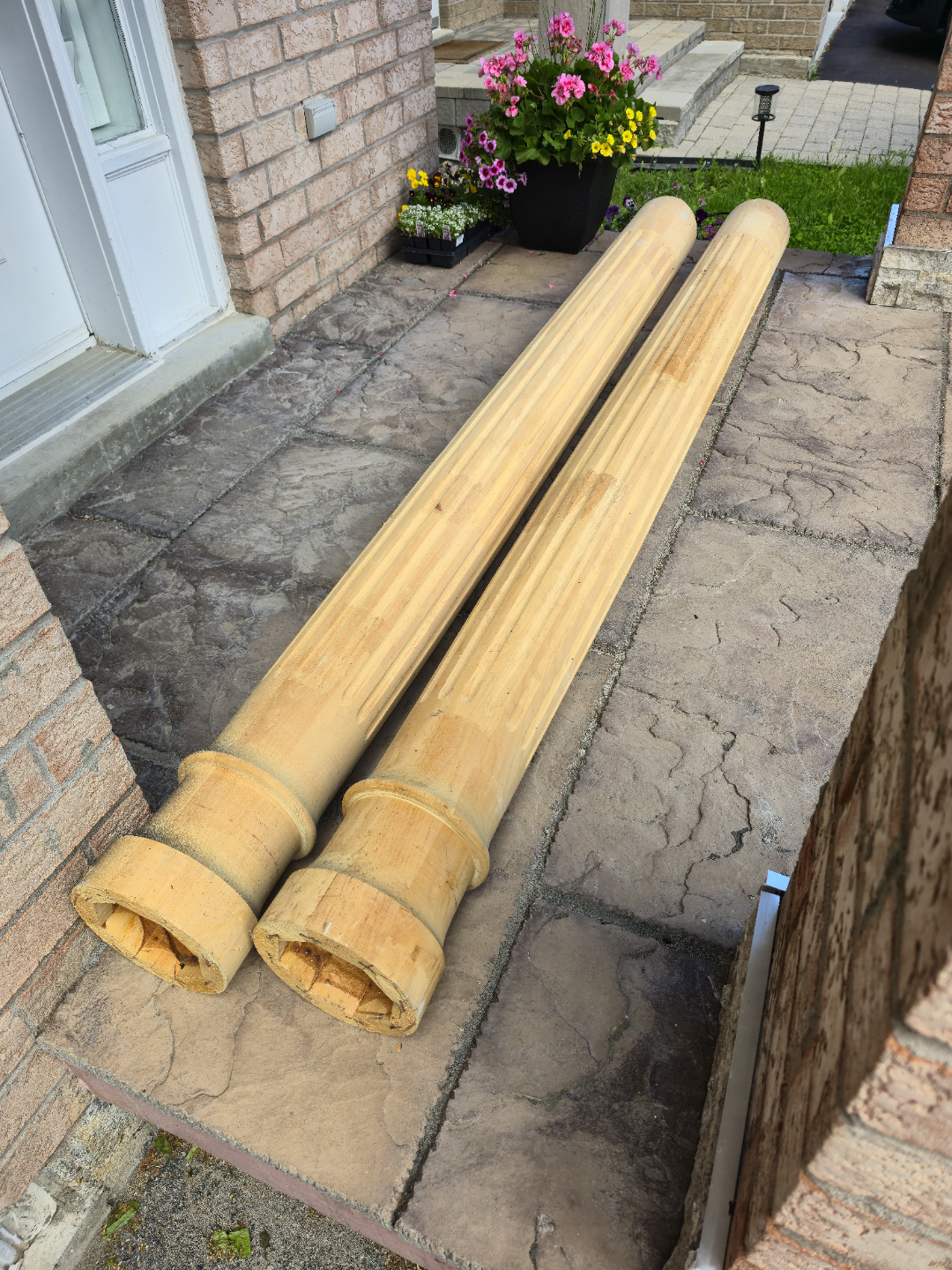 Wooden columns