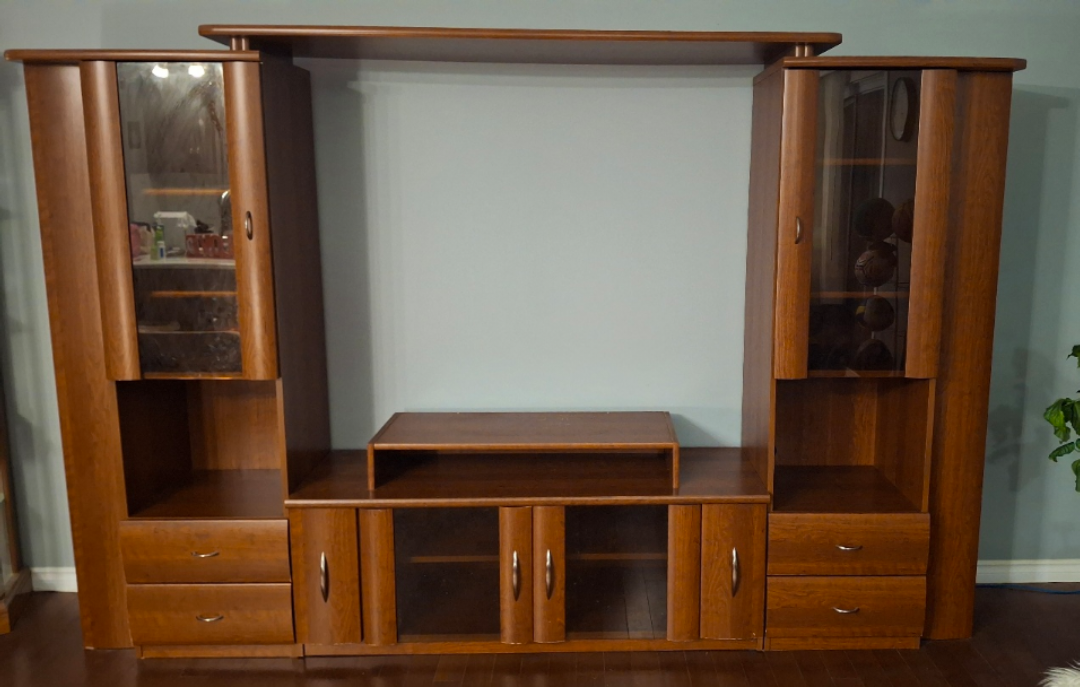 Large Wooden Entertainment Centre - photo 4