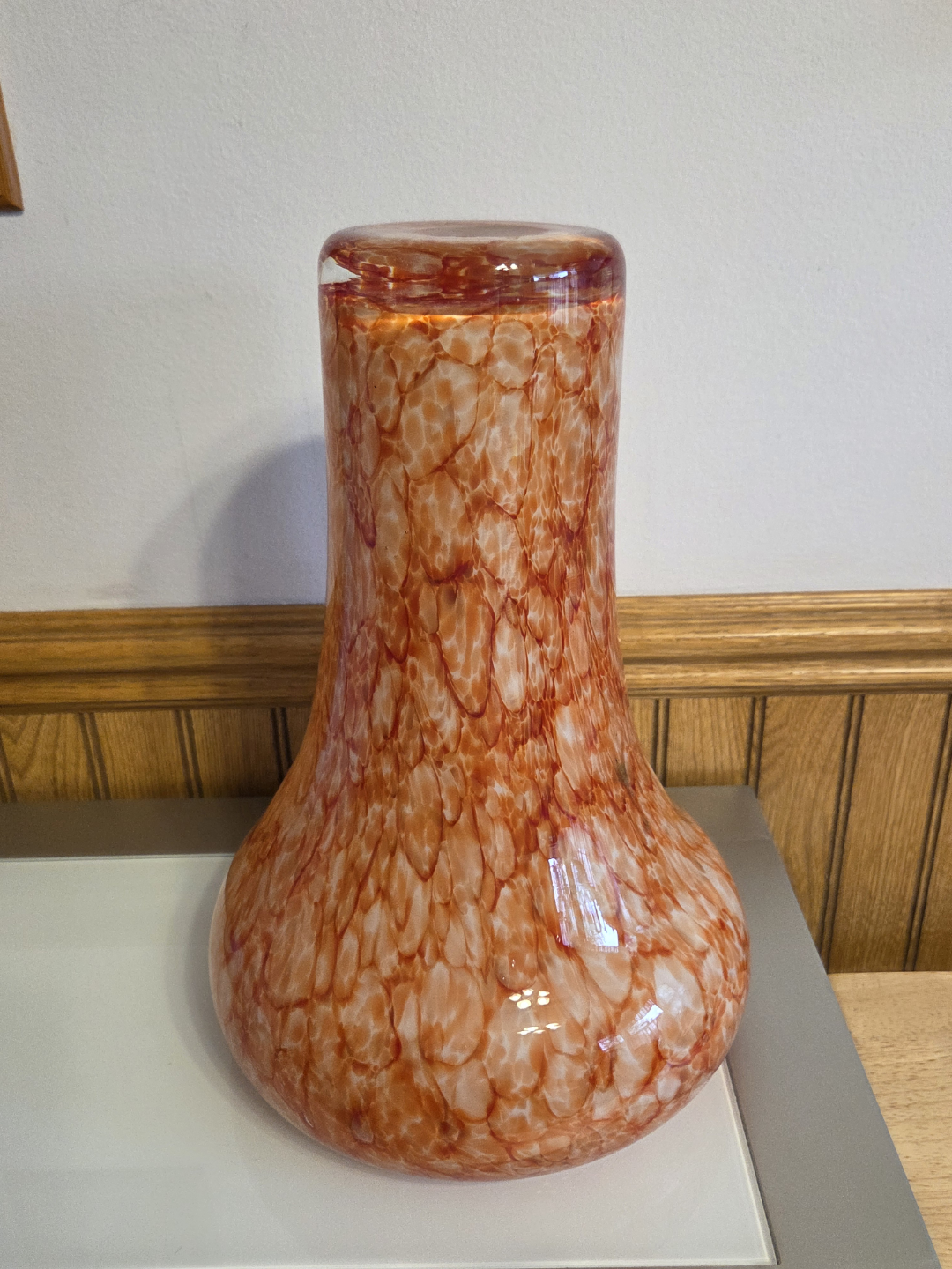 Orange and White Glass Vase - photo 4