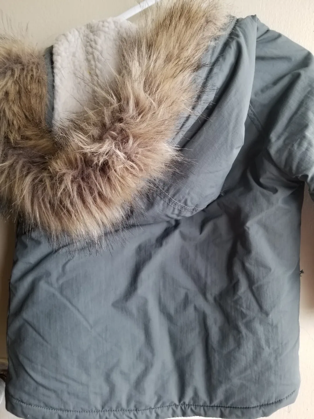 Old Navy Kids' 3T Winter Jacket 🏒 image indicator(4)