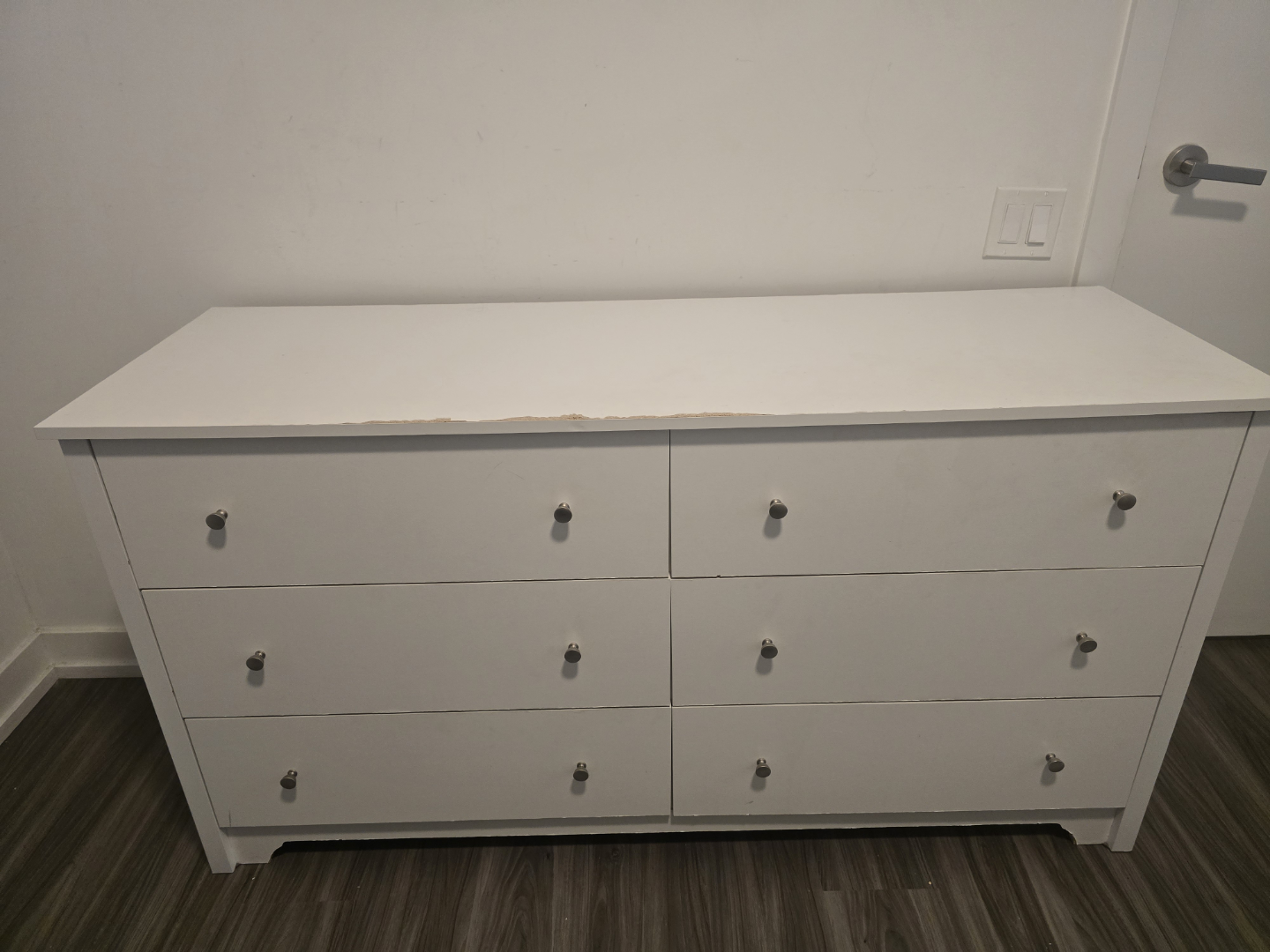 South Shore White Six-Drawer Dresser