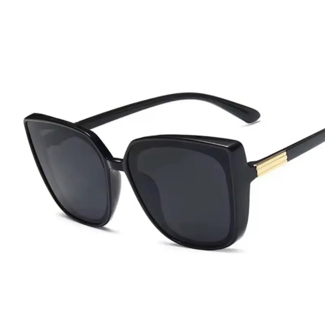 New Black Sunglasses *summer fashion* thumbnail