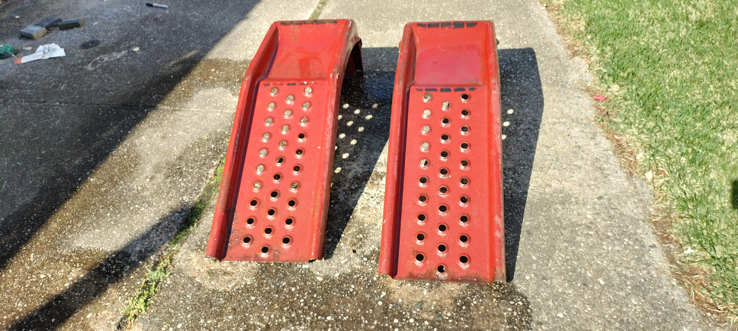Pair of Red Metal Car Ramps - photo 2