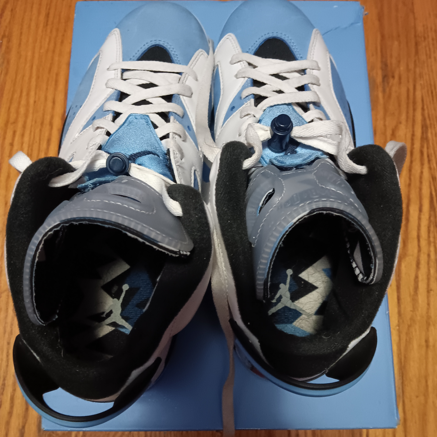 Air Jordan 6 Retro UNC - photo 4
