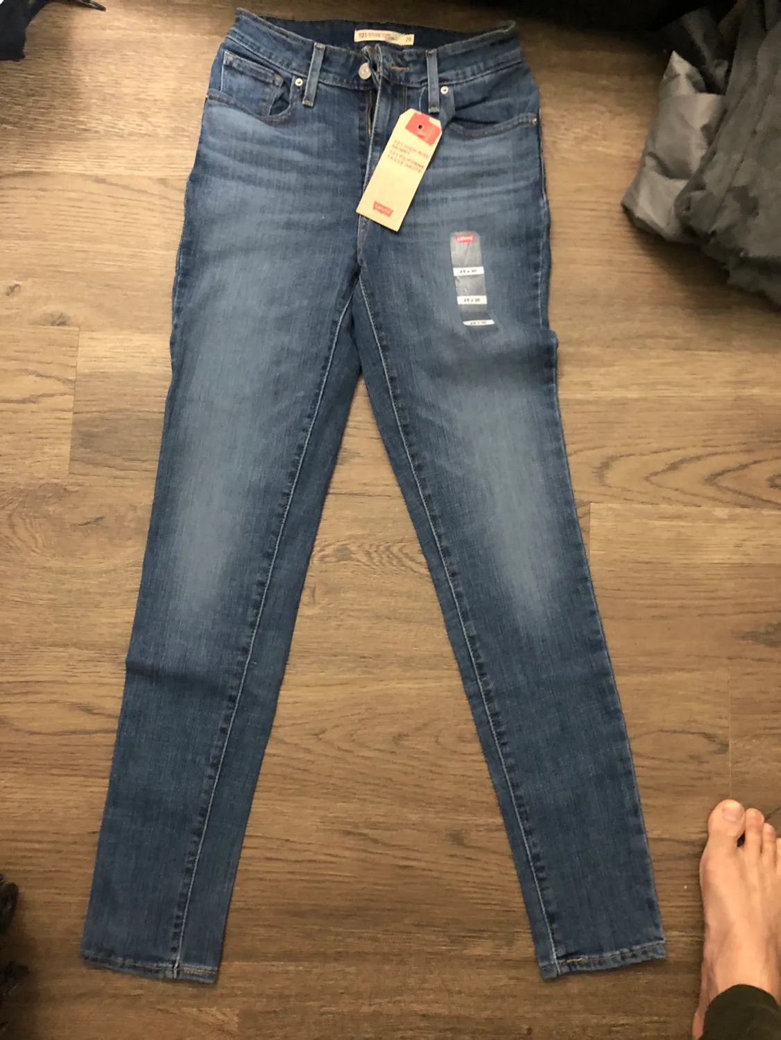 Women jeans thumbnail