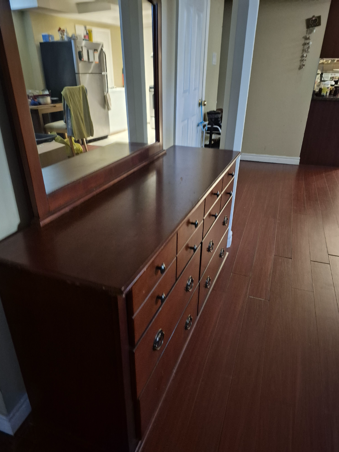Freecycle -Need to Go Dresser - photo 2