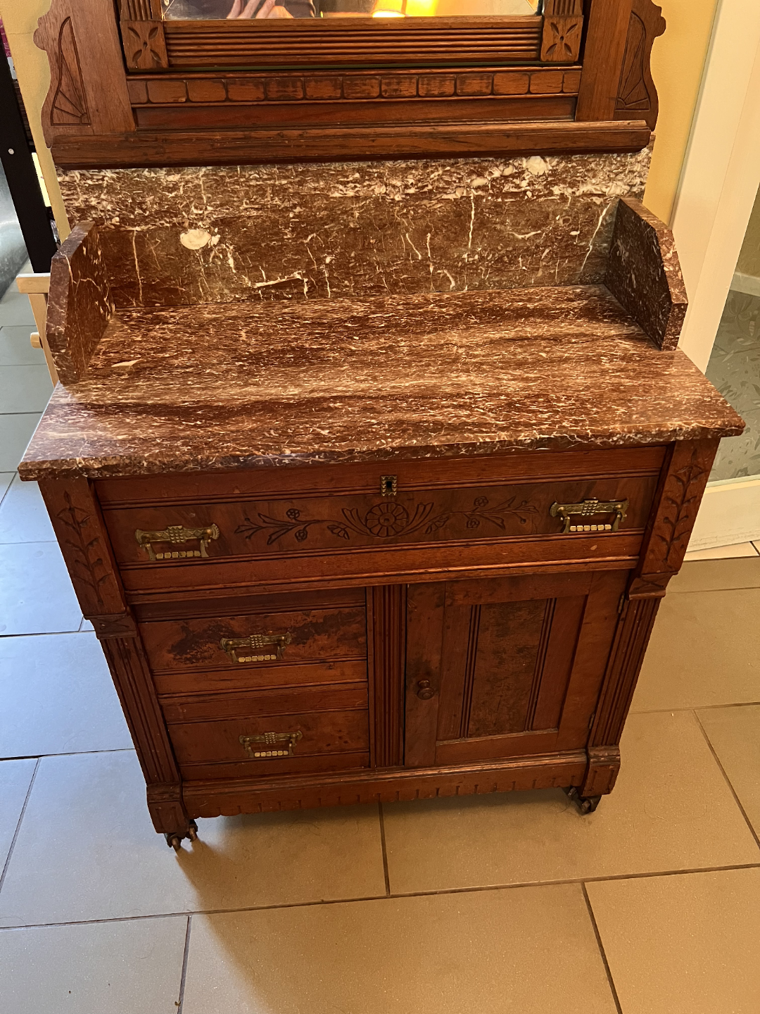 Granny Core! Antique Vanity with Marble Top and Mirror - photo 3